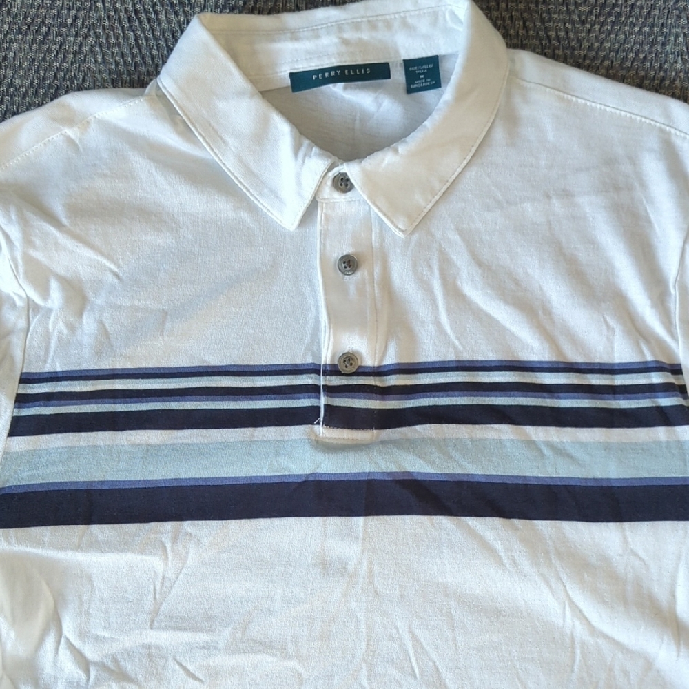 Perry Ellis Men's Polo with White and Blue Stripes